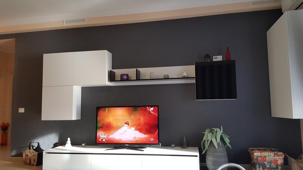 Solid House Residence Мамая Екстериор снимка